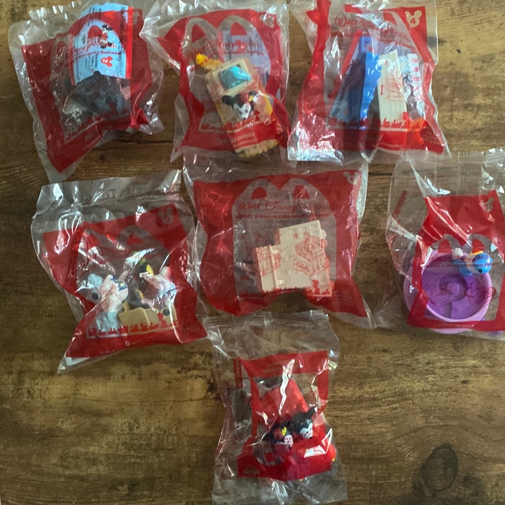 Lot of eight Disney’s runaway McDonald toys